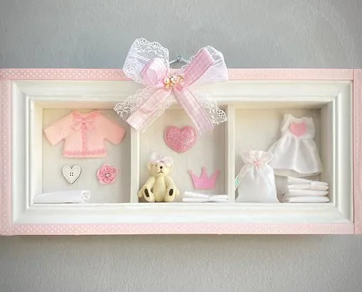 Παιδικό καδράκι με ρουχαλάκια, Ροζ