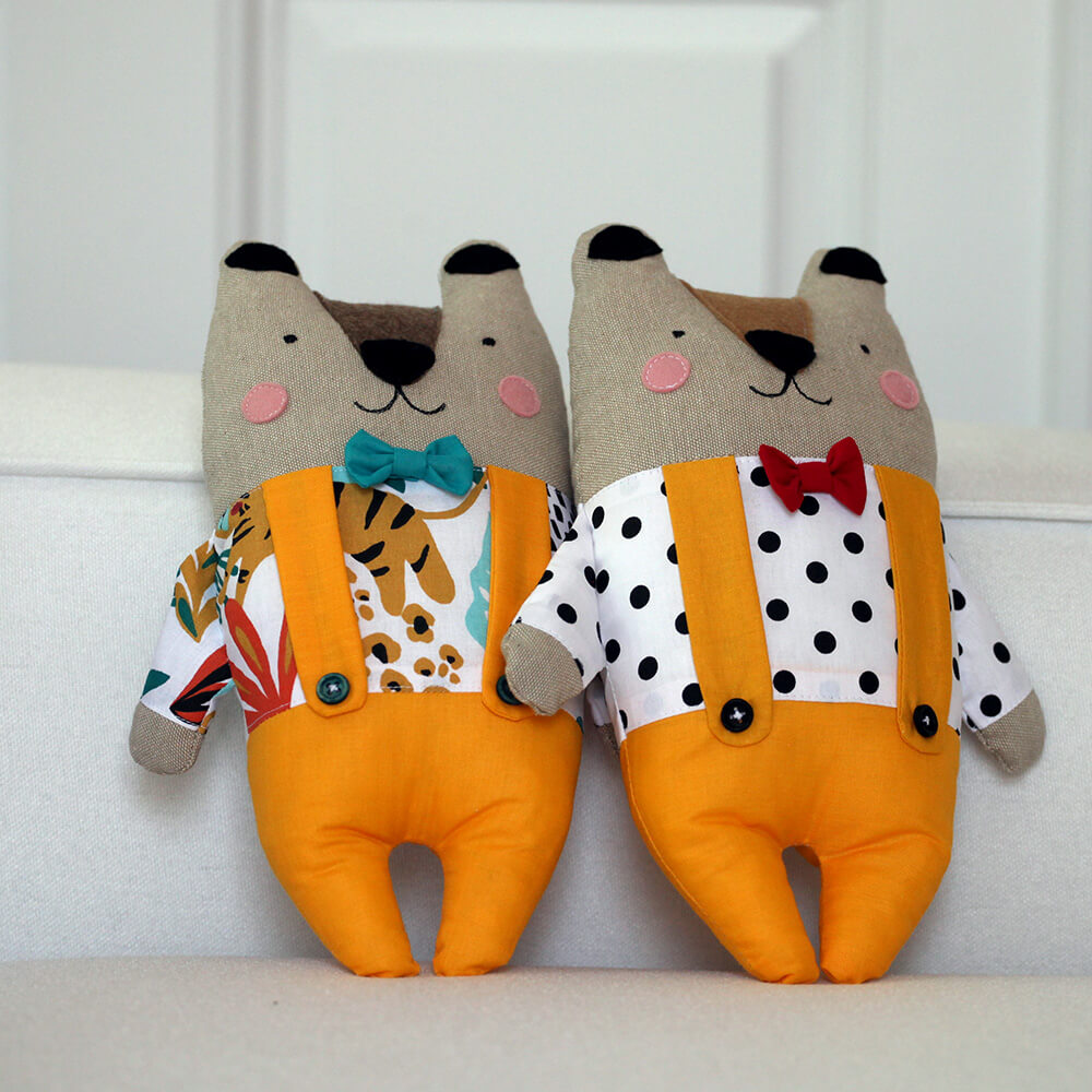 Κουκλάκι αρκουδάκι με βεραμάν παπιγιόν