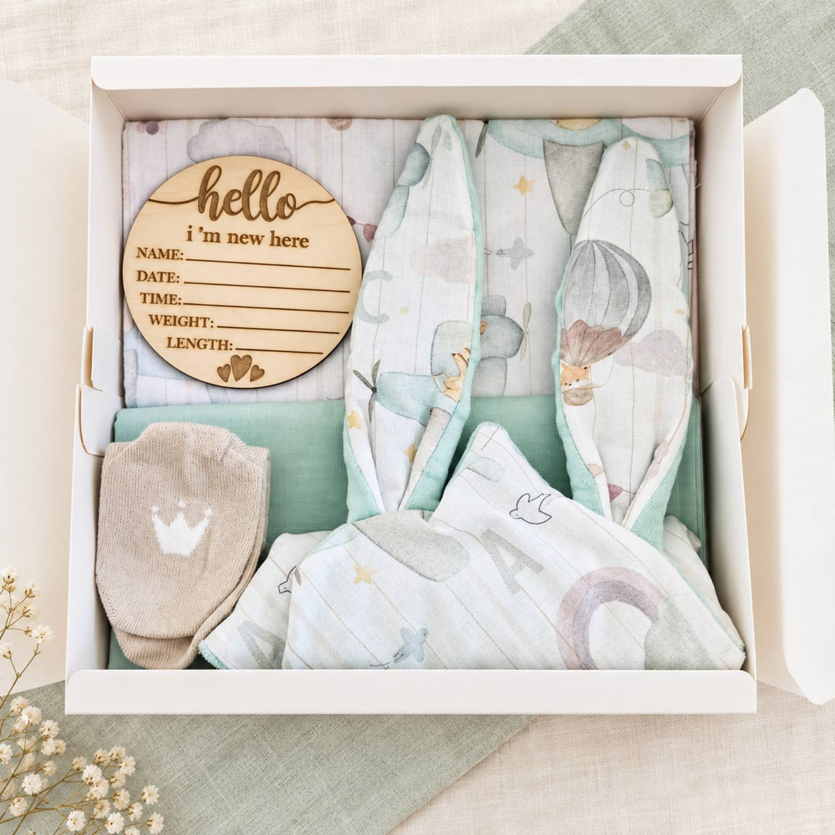 Newborn Gift Box "Up in the Clouds"