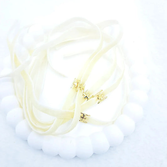 ΜΑΡΤΥΡΙΚΟ ΒΡΑΧΙΟΛΙ ΚΟΡΙΤΣΙ BASIC B315-0