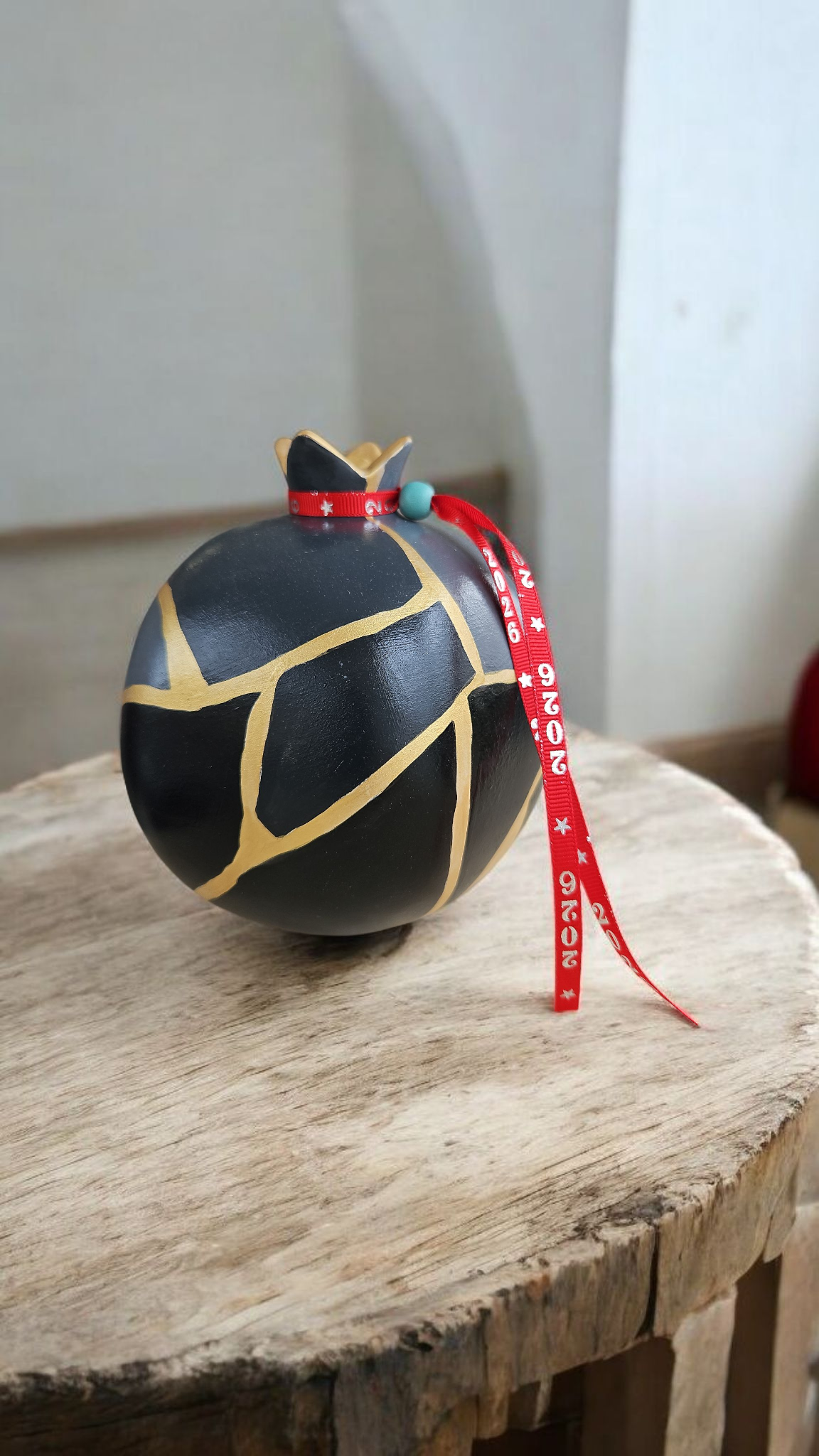 Κεραμικό ρόδι Kintsugi.